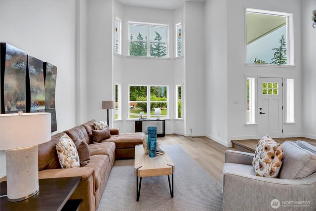 13617 436th Avenue SE, North Bend, WA 98045