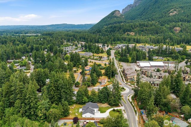 13617 436th Avenue SE, North Bend, WA 98045
