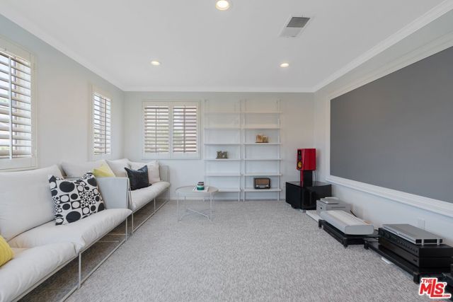 25614 Lewis Way, Stevenson Ranch, CA 91381