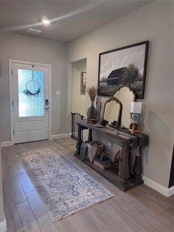 1908 Cookes Lane, Cleburne, TX 76033