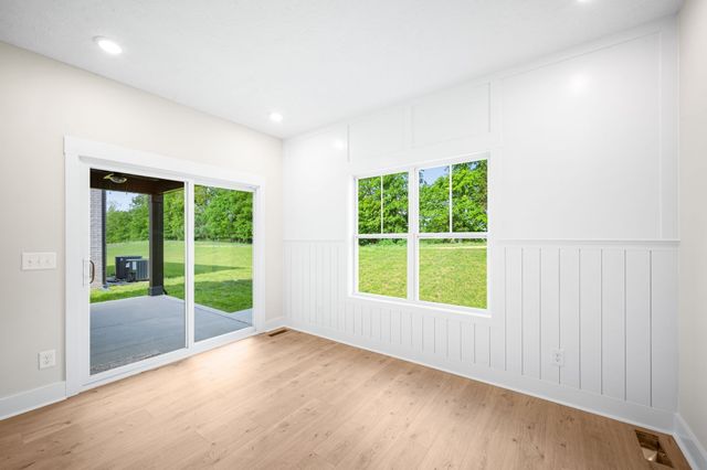 234 Low Plains Ln, Clarksville, TN 37043