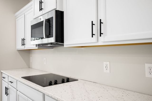 234 Low Plains Ln, Clarksville, TN 37043