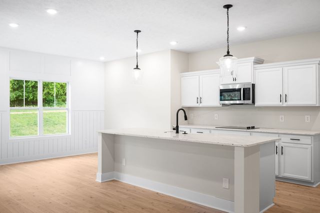 234 Low Plains Ln, Clarksville, TN 37043