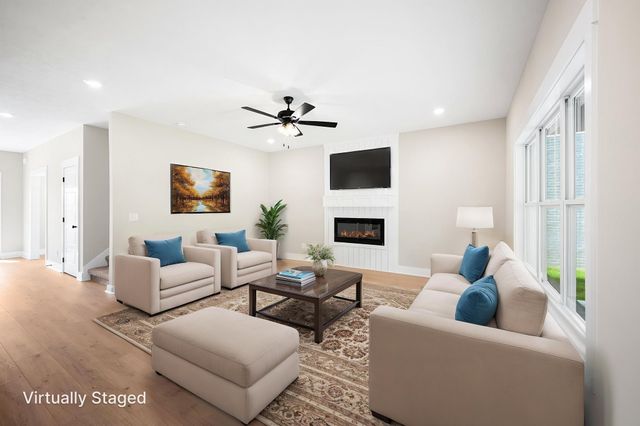 234 Low Plains Ln, Clarksville, TN 37043