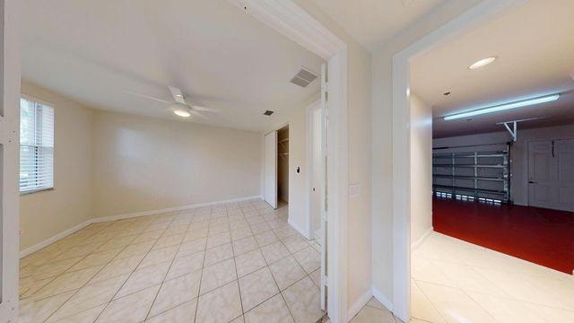 690 Amador Lane 3, West Palm Beach, FL 33401