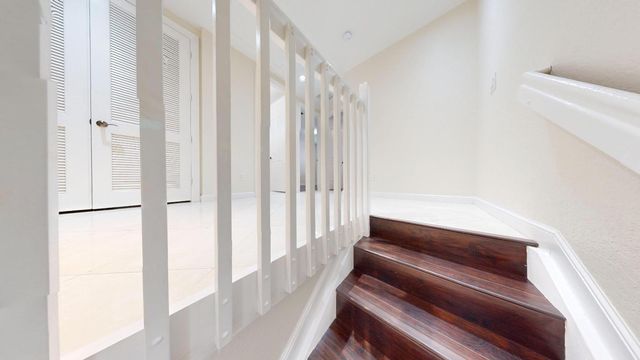 690 Amador Lane 3, West Palm Beach, FL 33401