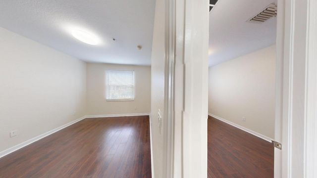 690 Amador Lane 3, West Palm Beach, FL 33401