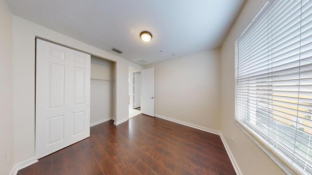 690 Amador Lane 3, West Palm Beach, FL 33401