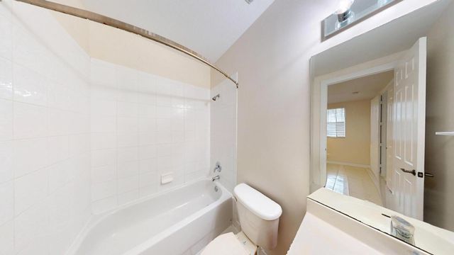 690 Amador Lane 3, West Palm Beach, FL 33401