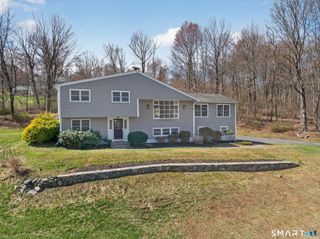 21 Lillinonah Drive, Brookfield, CT 06804