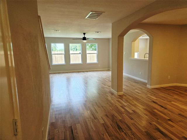 4227 Richmeadow Drive, Houston, TX 77048