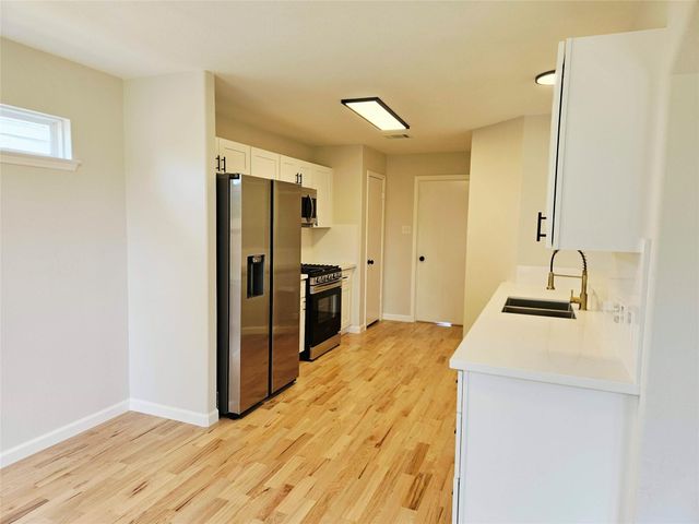4227 Richmeadow Drive, Houston, TX 77048