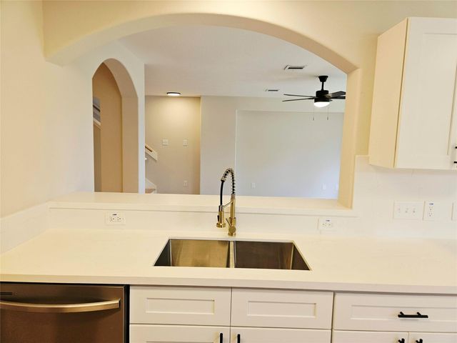 4227 Richmeadow Drive, Houston, TX 77048