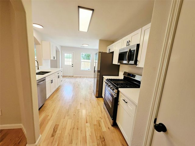 4227 Richmeadow Drive, Houston, TX 77048