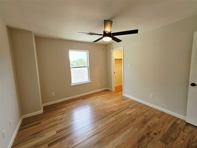 4227 Richmeadow Drive, Houston, TX 77048