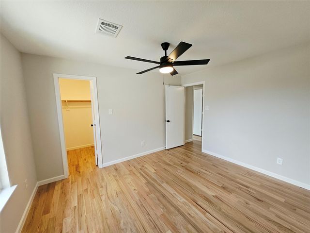 4227 Richmeadow Drive, Houston, TX 77048
