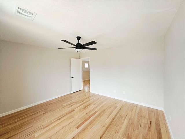 4227 Richmeadow Drive, Houston, TX 77048