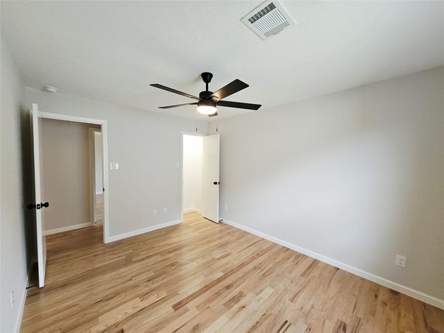 4227 Richmeadow Drive, Houston, TX 77048