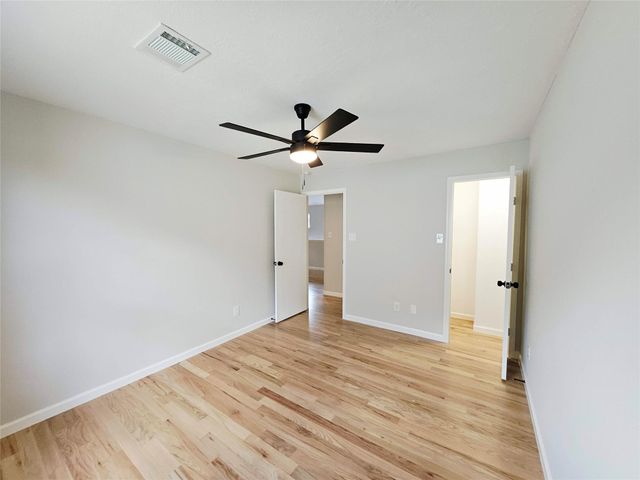 4227 Richmeadow Drive, Houston, TX 77048