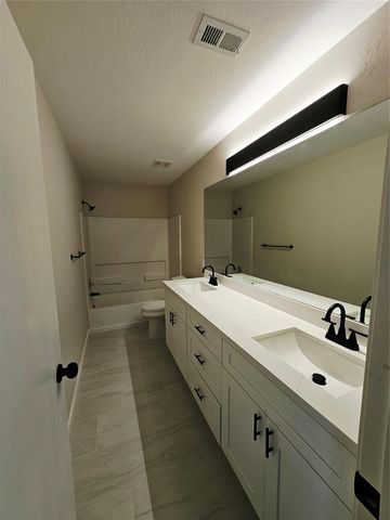 4227 Richmeadow Drive, Houston, TX 77048