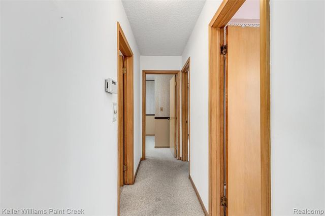 26642 Roan Avenue, Warren, MI 48089