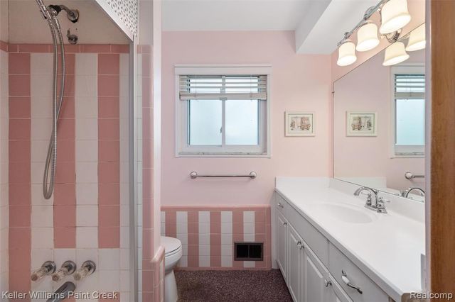 26642 Roan Avenue, Warren, MI 48089
