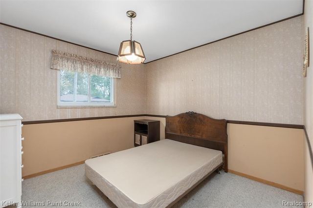 26642 Roan Avenue, Warren, MI 48089