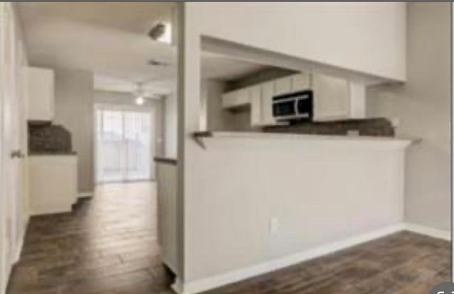 2709 Hot Springs Drive, Pearland, TX 77584