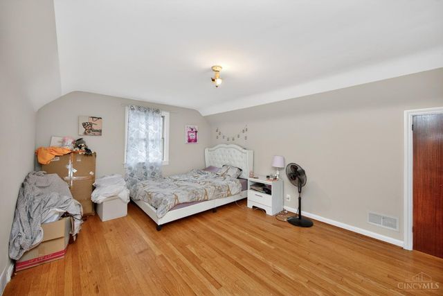 3270 Renfro Avenue, Cincinnati, OH 45211