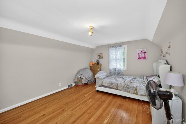 3270 Renfro Avenue, Cincinnati, OH 45211