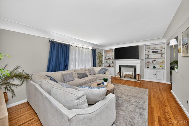 3270 Renfro Avenue, Cincinnati, OH 45211