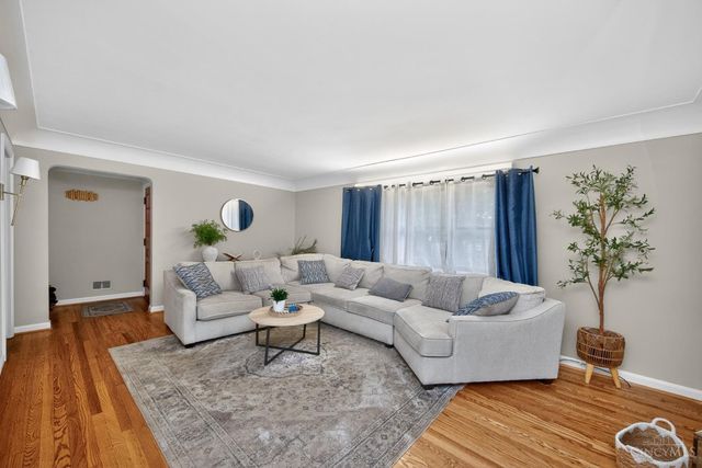 3270 Renfro Avenue, Cincinnati, OH 45211