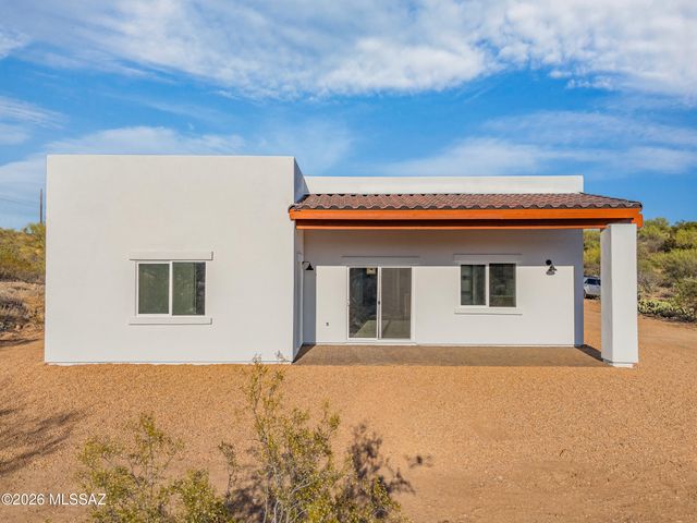 10910 E Escalante Road, Tucson, AZ 85730