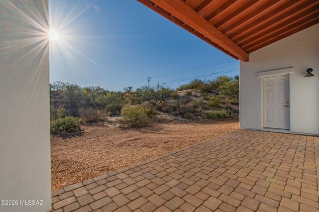 10910 E Escalante Road, Tucson, AZ 85730