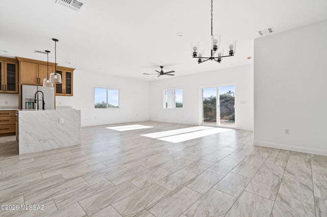 10910 E Escalante Road, Tucson, AZ 85730