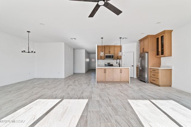 10910 E Escalante Road, Tucson, AZ 85730