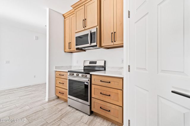 10910 E Escalante Road, Tucson, AZ 85730