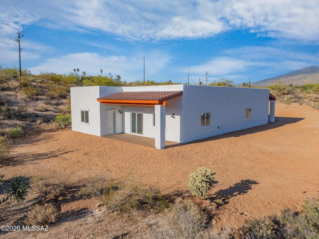 10910 E Escalante Road, Tucson, AZ 85730