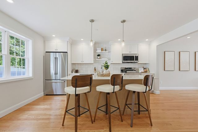 21 Dwinell Road B, Taunton, MA 02780