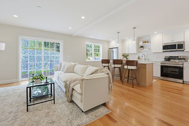 21 Dwinell Road B, Taunton, MA 02780