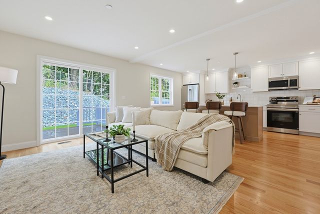 21 Dwinell Road B, Taunton, MA 02780