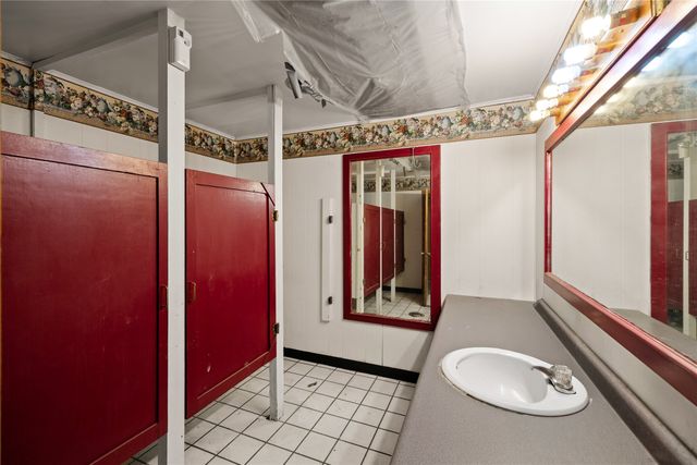 1505 18th Street, Perry, IA 50220