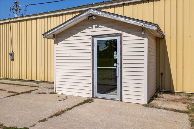 1505 18th Street, Perry, IA 50220