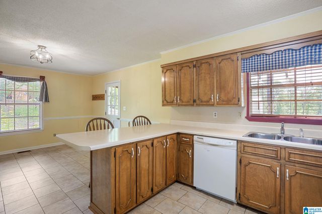 421 16TH STREET, Calera, AL 35040