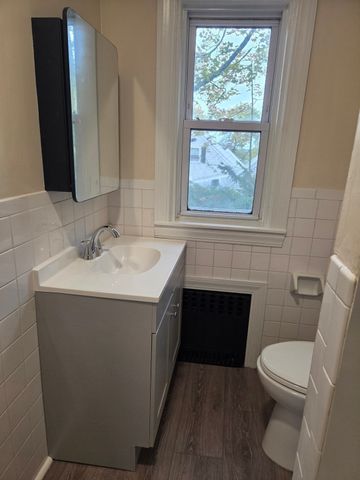 26 Fairview Street 1A, Dedham, MA 02026