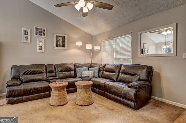 128 Hillcrest Drive, Stockbridge, GA 30281