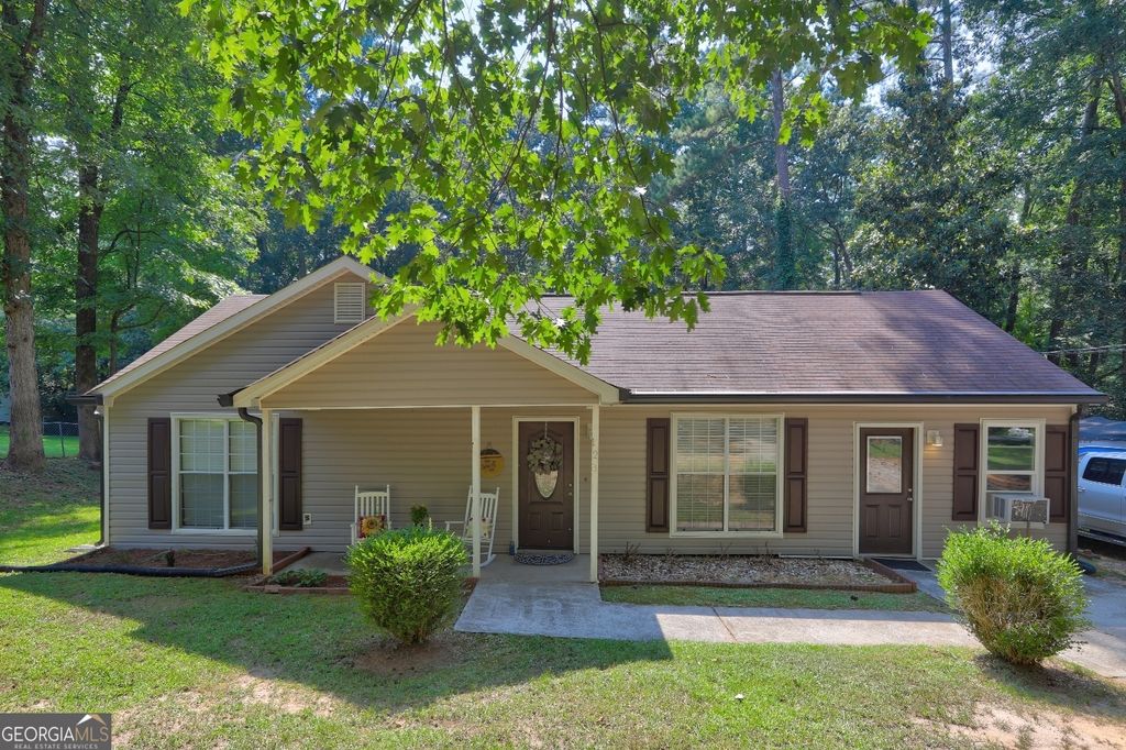 128 Hillcrest Drive, Stockbridge, GA 30281