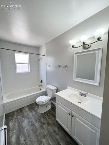 2112 Friendship Place, Colorado Springs, CO 80904