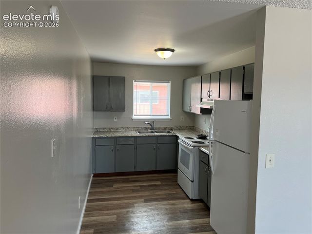 2112 Friendship Place, Colorado Springs, CO 80904