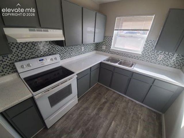 2112 Friendship Place, Colorado Springs, CO 80904